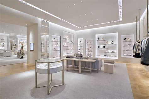 dior store interior|store Dior vietnam.